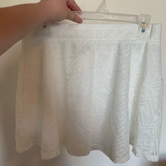 Guess skirt - Picture 2 of 2